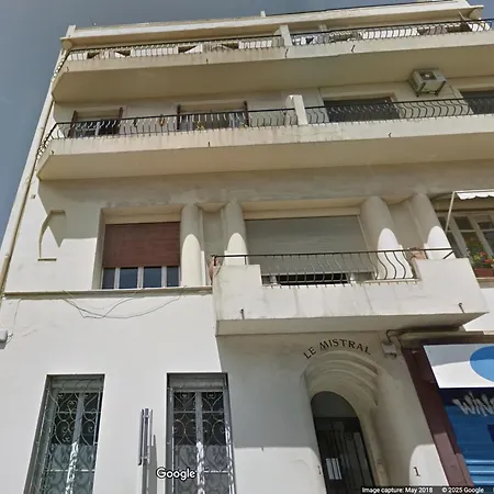 Penthouse With Panoramic Views Daire Antibes